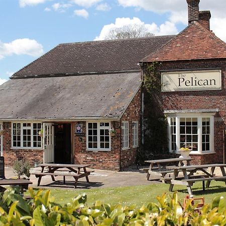 The Pelican Inn Froxfield  Luaran gambar